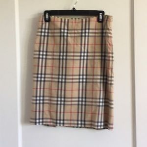 Burberry check pencil skirt size 4